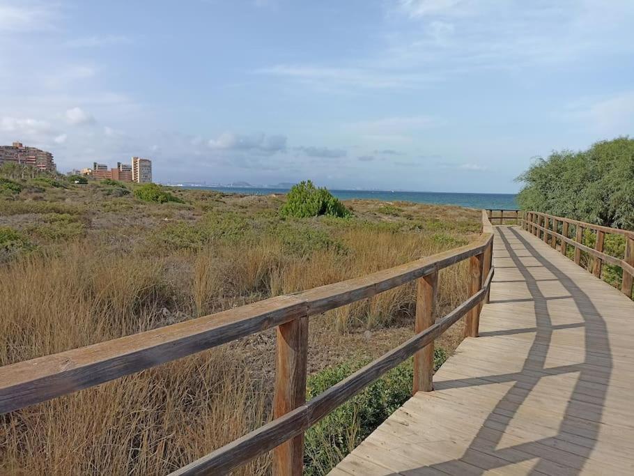 Bungalow En Primera Linea Del Mar Arenales del Sol Exteriör bild